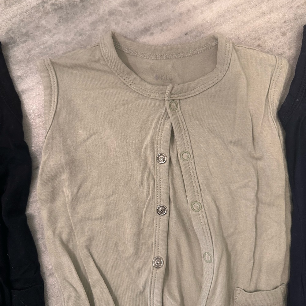 Kyte Baby Rompers (3). - Picture 2 of 4